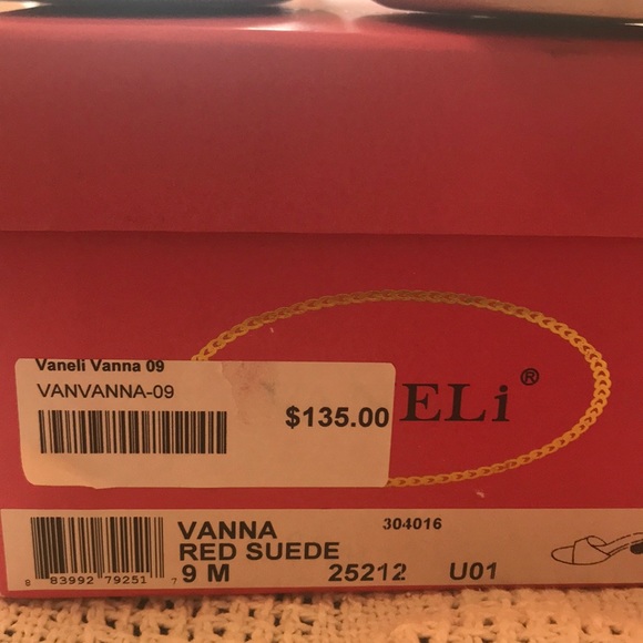 COPY - Fun shoes!! Great for the holidays!! - Picture 2 of 11